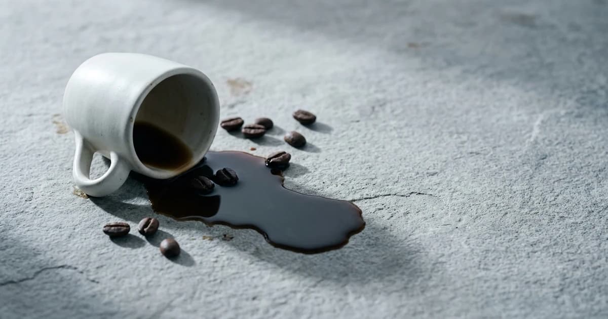 Caffeine Overdose Symptoms: Signs, Doses and What to Do